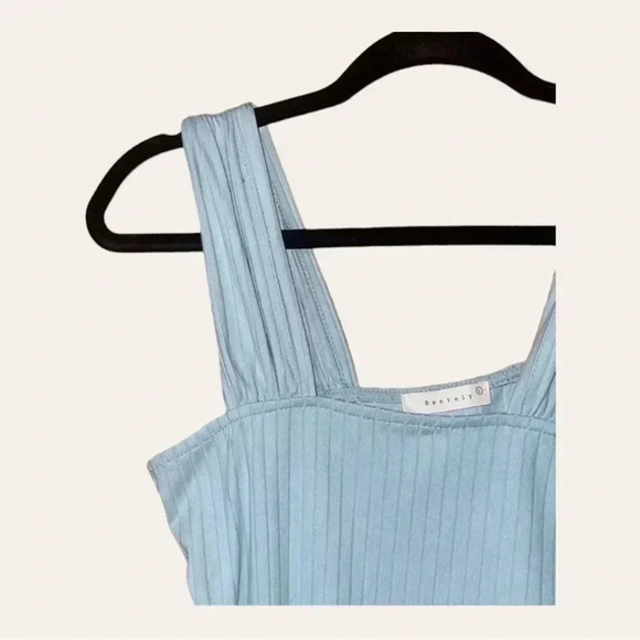 💋WOMEN’S BAEVERLY MINT IN COLOR BODYSUIT SIZE LARGE - Picture 3 of 9